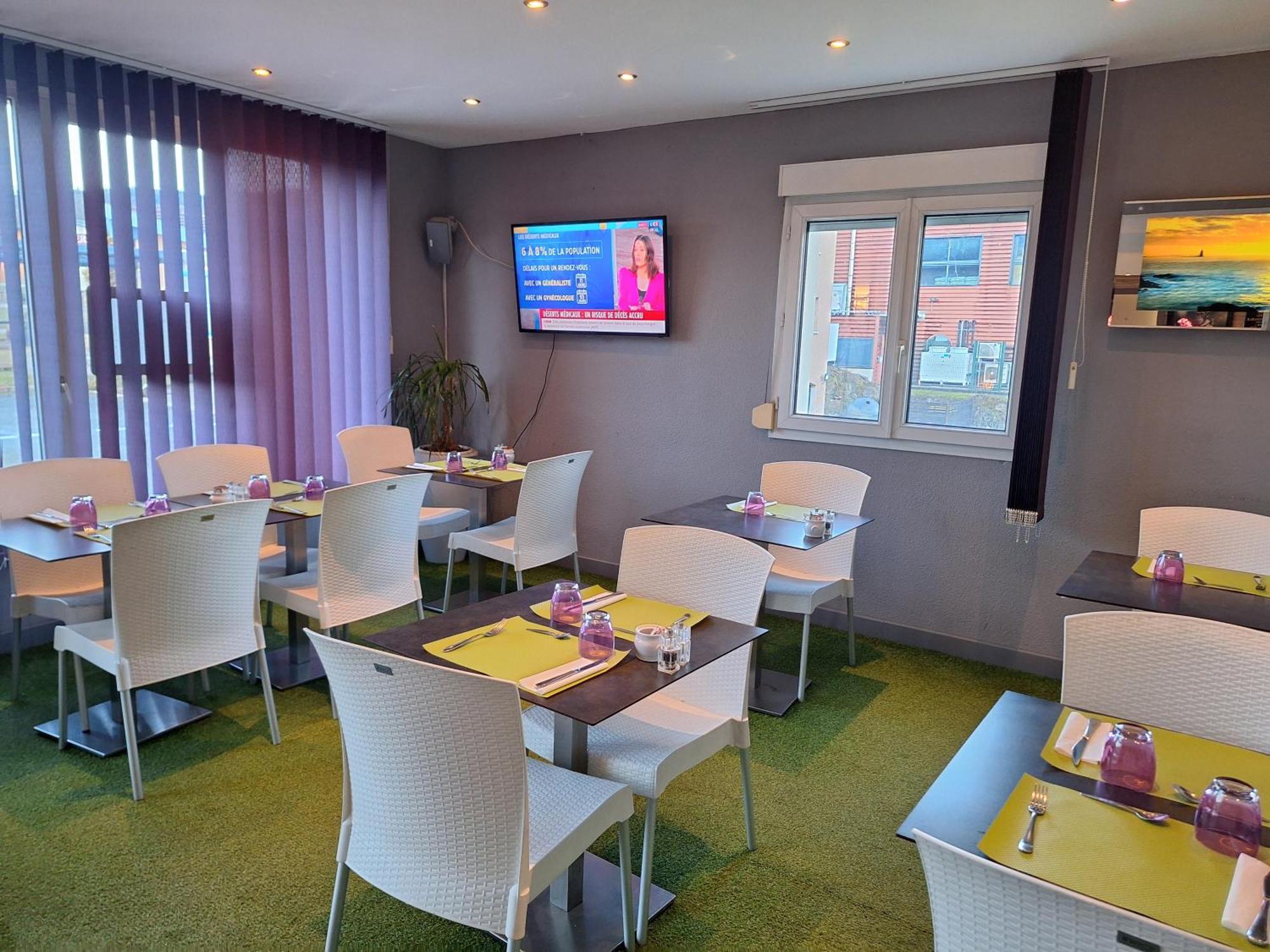 Hotel Le Foron 3*