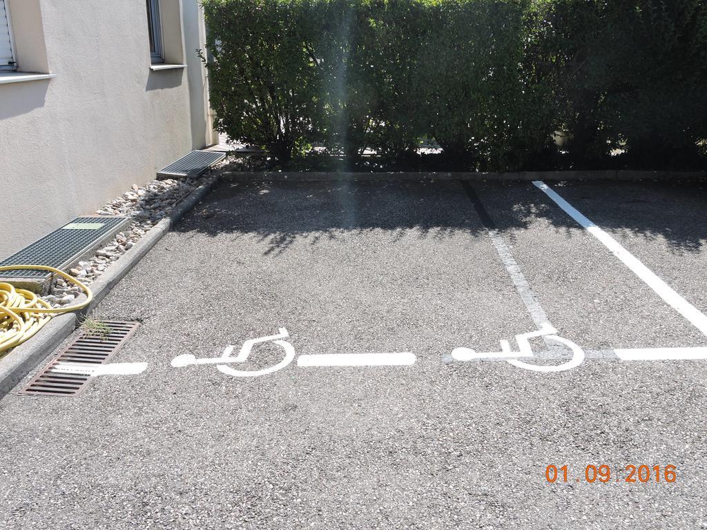 Le Foron 3*