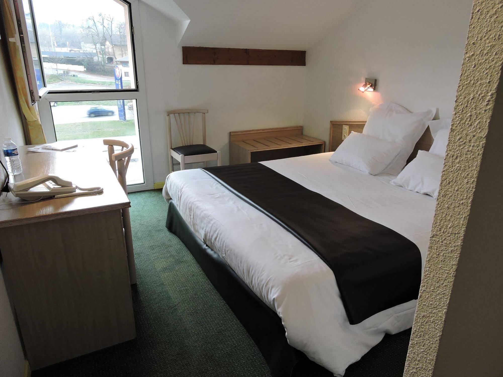 Le Foron Hotel 3*